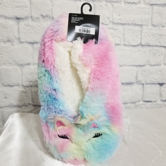 Unicorn Tie Dye Fuzzy Cozy Slipper Socks New - Picture 10 of 16